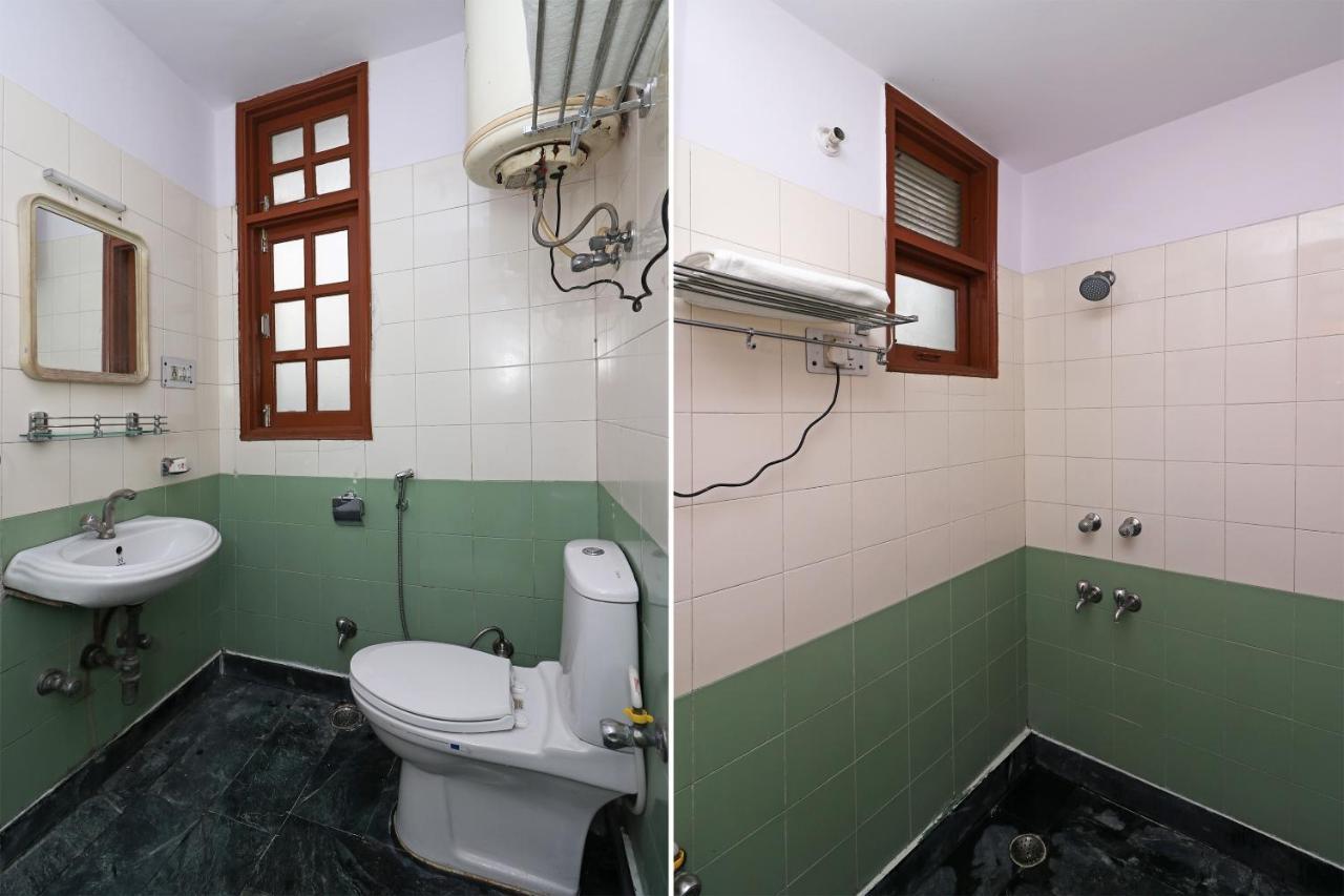 Oyo 11452 Golden Castle Lodge Indirapuram Dış mekan fotoğraf